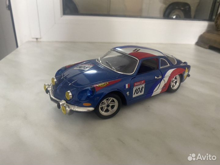 Alpine A110 1:24