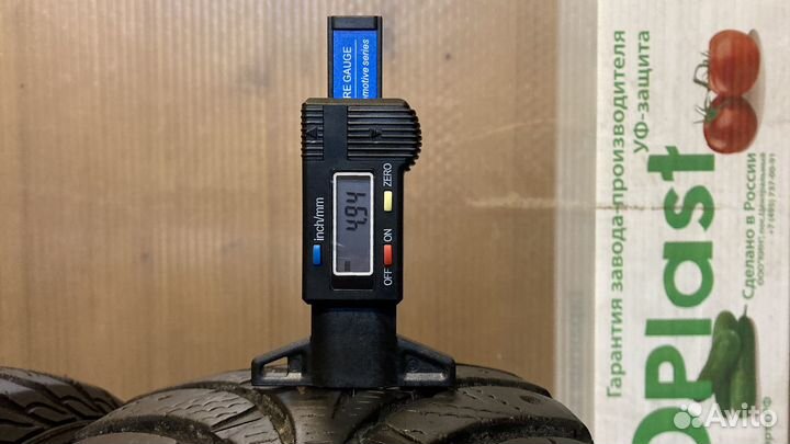 Goodyear UltraGrip Extreme 175/65 R14 82T