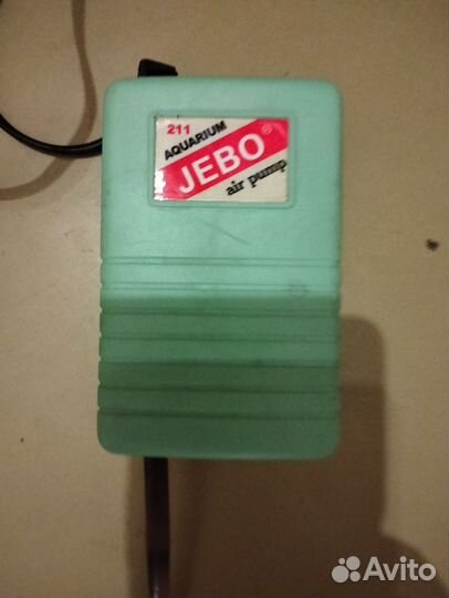 Компрессор для аквариума Dophin AP-1500 рабочий