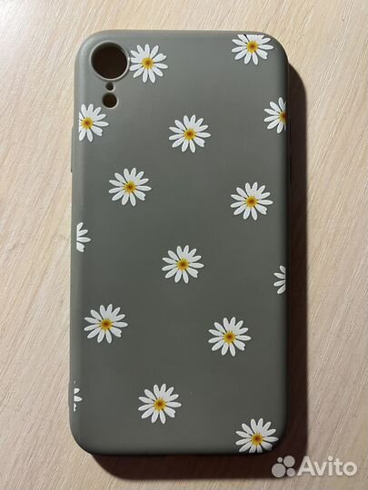 Чехлы на iPhone xr