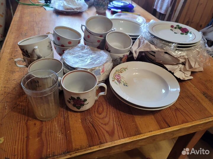 Набор столовой посуды для дачи