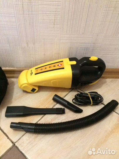 Автомобильный пылесос