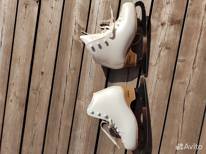 Коньки для фигурного катания Edea Brio 240