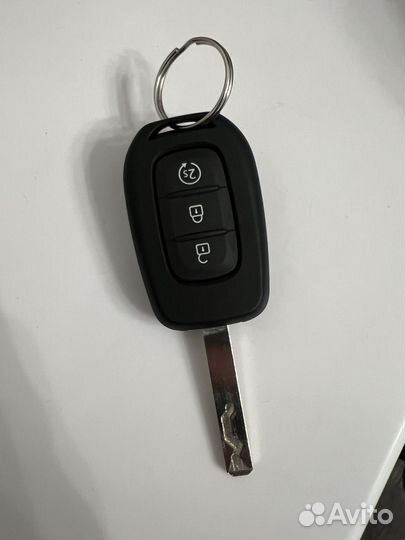 Ключ от renault duster с автозапуском