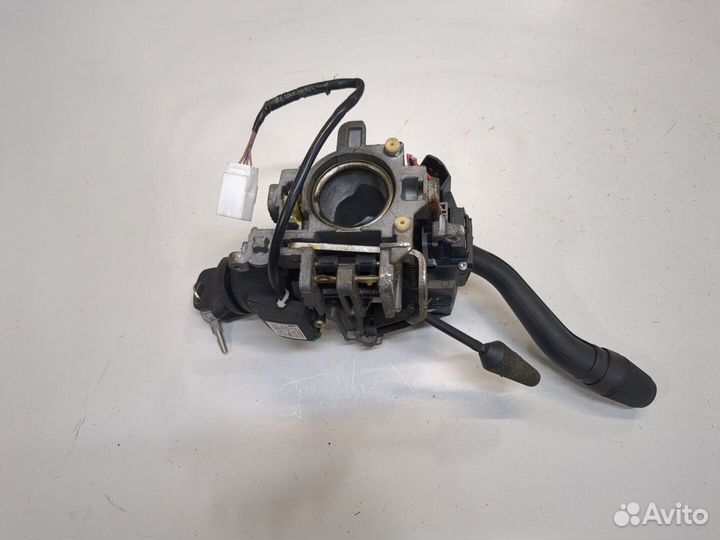 Переключатель поворотов и дворников Ford Explorer