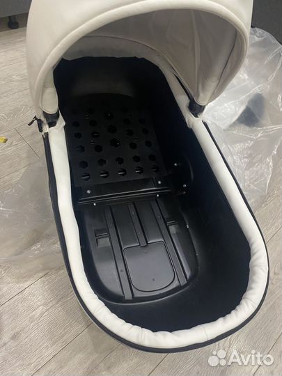 Коляска 2 в 1 эко кожа