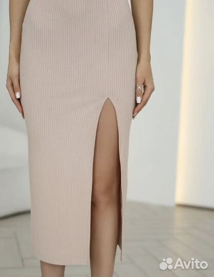 Платье в рубчик