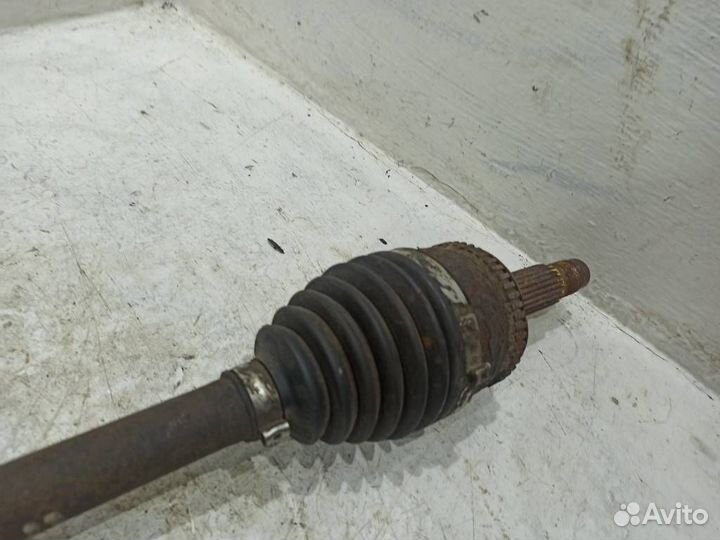 Привод передний правый Киа