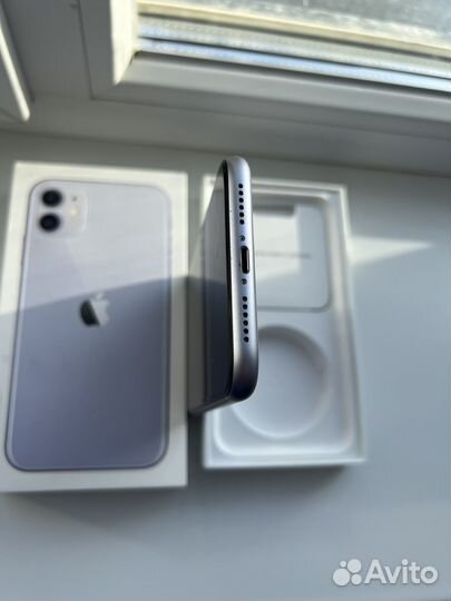 iPhone 11, 128 ГБ