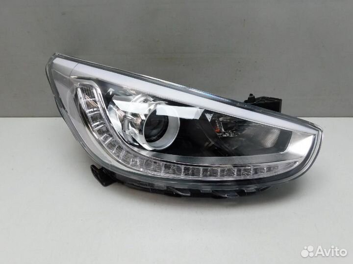 Фара правая Hyundai Solaris