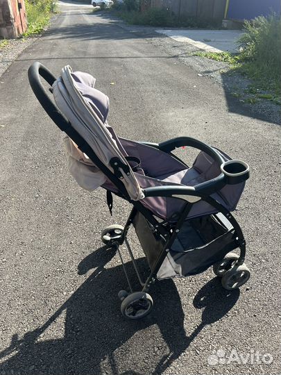 Прогулочная коляска