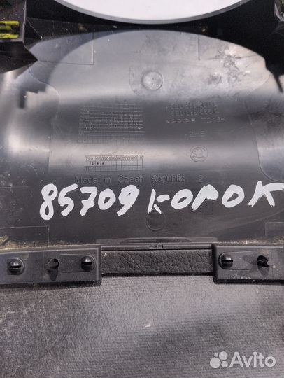 Кожух рулевой колонки верхний (Skoda Karoq)