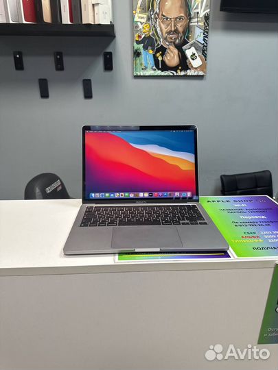Macbook Pro 2020 M1 16/256 6 раз заряжен