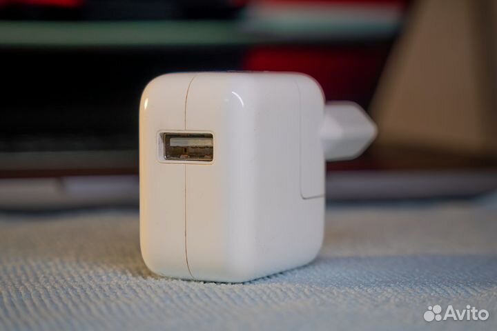 Блок питания Apple 10W