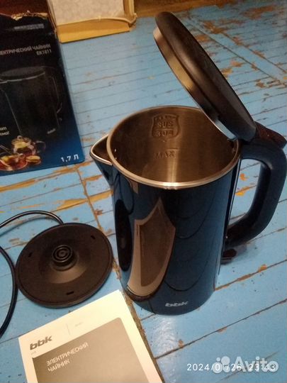 Чайник электрический, цилиндр, объем 1,7 л