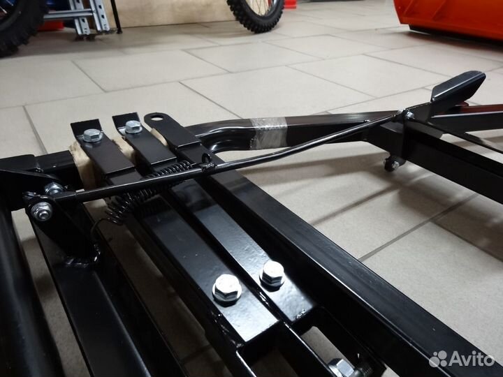 Снегоуборочный отвал на УАЗ