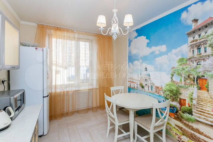 2-к. квартира, 68 м², 2/16 эт.