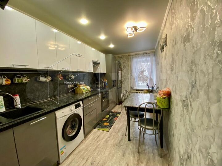 4-к. квартира, 75,7 м², 2/5 эт.