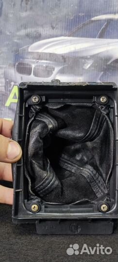 Чехол кулисы кпп Audi 80 B4