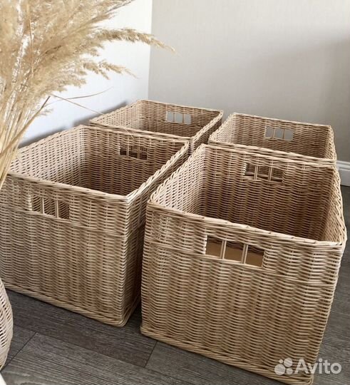 Короб плетеный для стеллажа