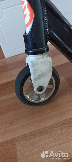 Трюковой самокат oxelo mf 1.8