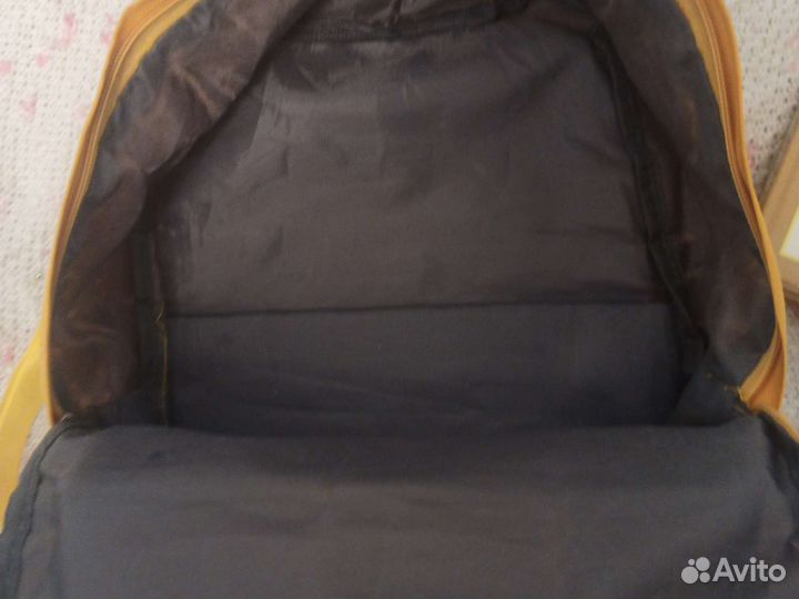 Рюкзак школьный