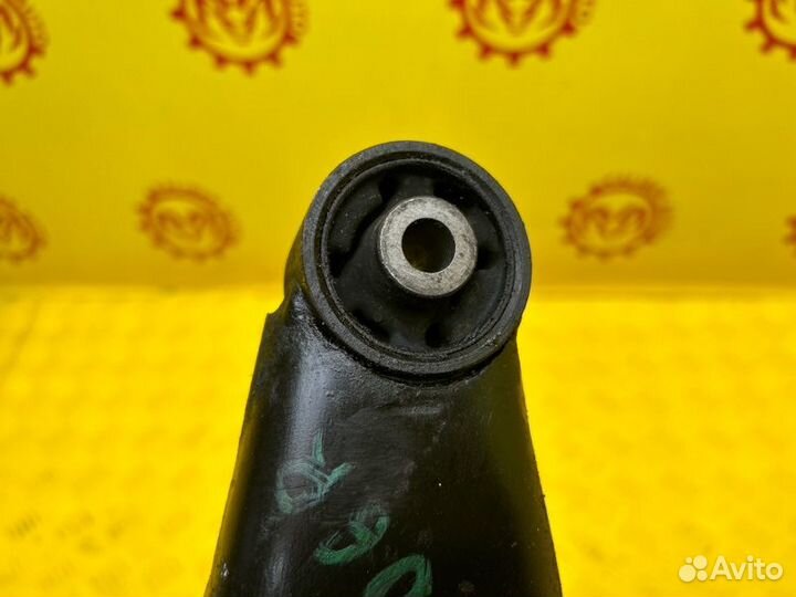 Опора переднего редуктора правая Jeep