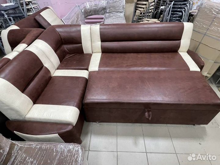 Кухонный уголок со спальным местом Честная Цена