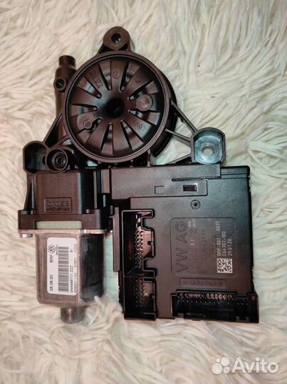 Блок управления двери Volkswagen passat b6/b7