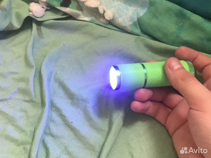 Ультрафиолетовый фонарик