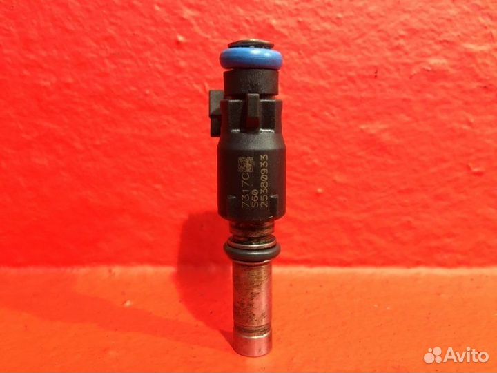 Форсунка Opel Zafira B Z16XE1 1.6L 1598 куб.см