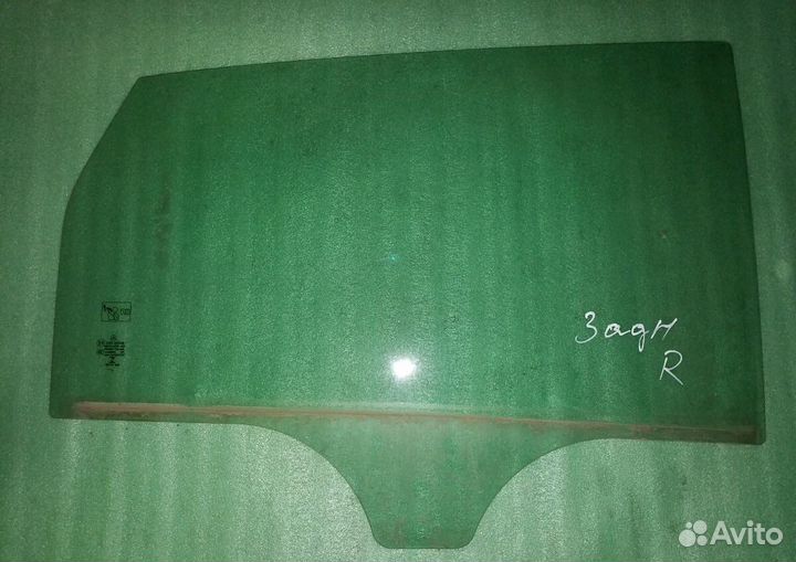 Стекло заднее правое мерседес В 246 RH