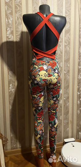 Комбинезон для фитнеса