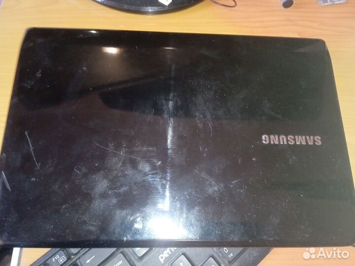 Нетбук Samsung NC110