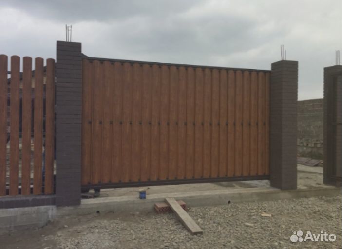 Откатные ворота для частного дома 4,2 *2