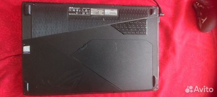 Ноутбук asus rock gl703v