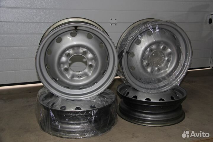 Диски на Ниву r16