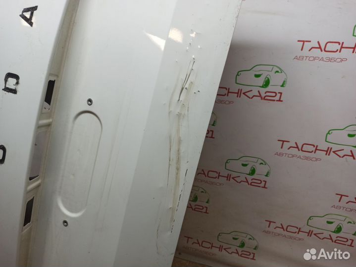 Крышка багажника Skoda Karoq (2017+)