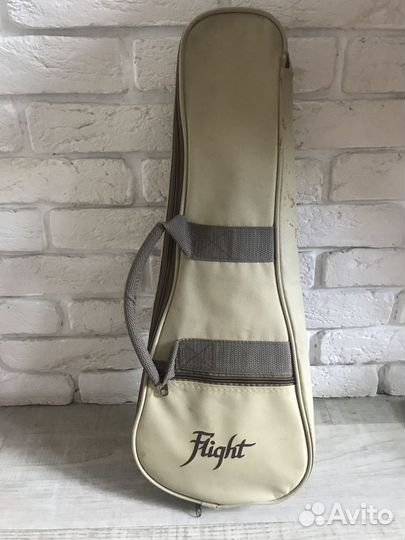 Гитара укулеле