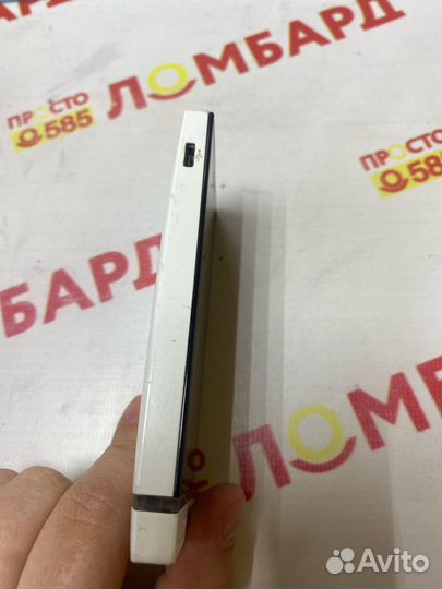Sony Xperia U, 8 ГБ