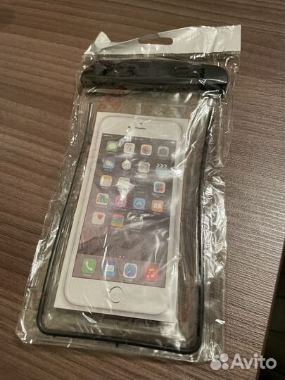 Водонепроницаемый чехол для телефона