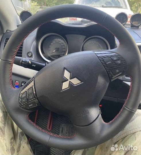 Кнопки на руль Mitsubishi Lancer 10 / ASX