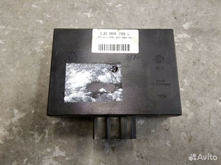 Блок комфорта Шкода Октавия A4