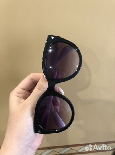 Солнцезащитные очки