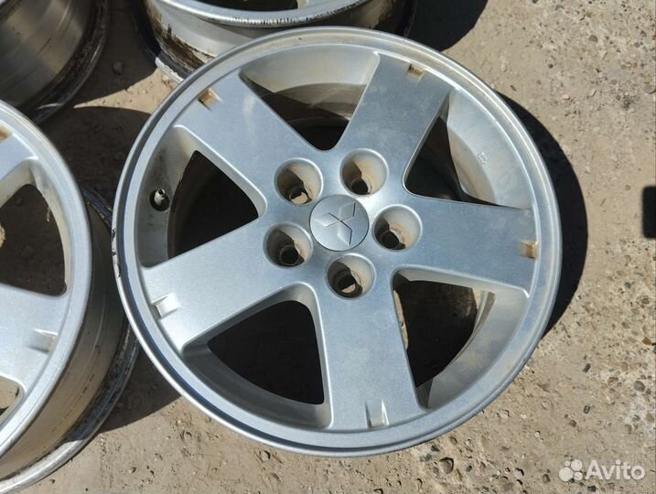 Mitsubishi r16 6.5j et38 оригинальные литые диски