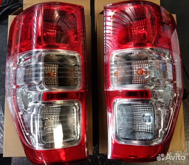 Фонари задние Ford Ranger 2012-2015 лев., прав