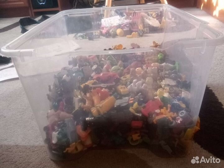 Игрушки из киндера