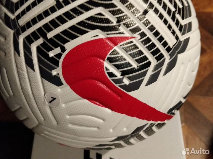 Футбольный мяч Nike Flight 5 размер