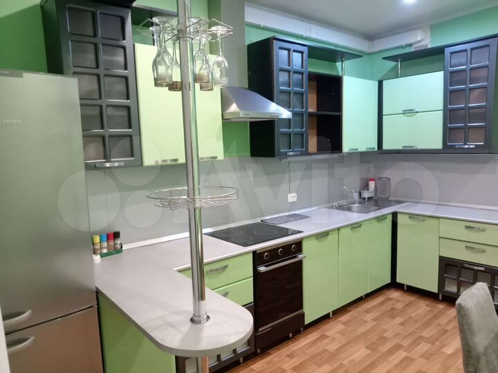 2-к. квартира, 50 м², 8/10 эт.