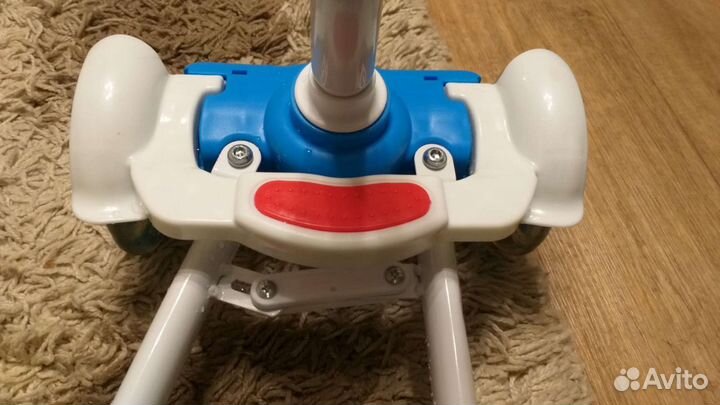 Самокат New Scooter